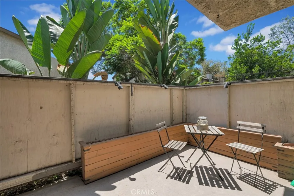 6431 Rugby Avenue #E Huntington Park, CA 90255