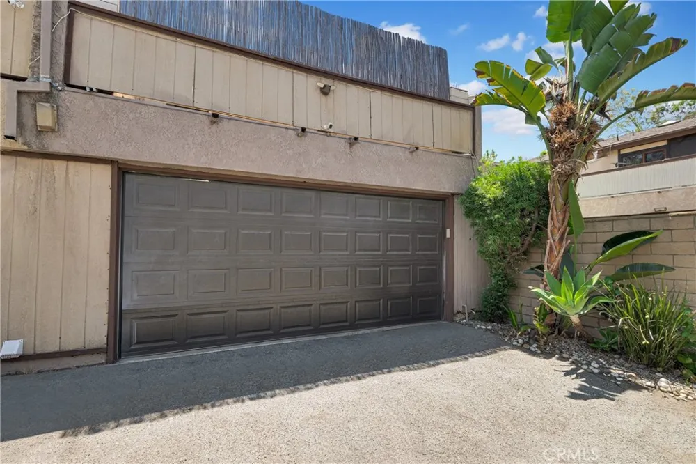 6431 Rugby Avenue #E Huntington Park, CA 90255