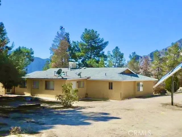12136 Frank Street Onyx, CA 93255