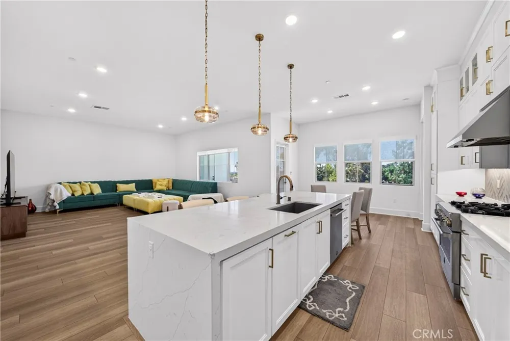 8896 Los Coyotes Court #410 Buena Park, CA 90621