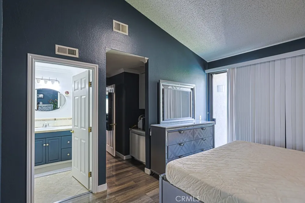 10571 LAKESIDE DRIVE S #178 Garden Grove, CA 92840