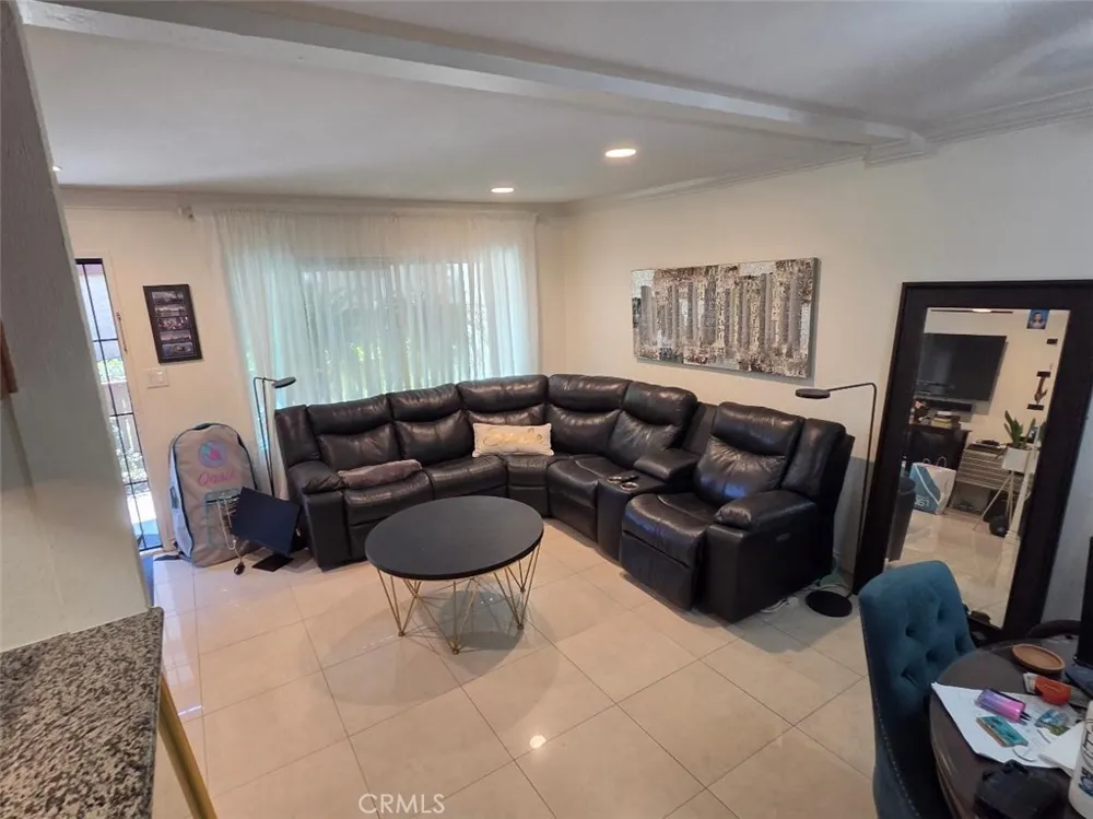 1010 W Macarthur Boulevard #77 Santa Ana, CA 92707