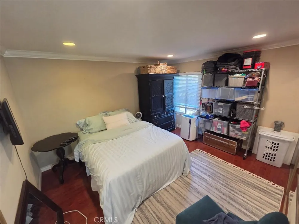 1010 W Macarthur Boulevard #77 Santa Ana, CA 92707