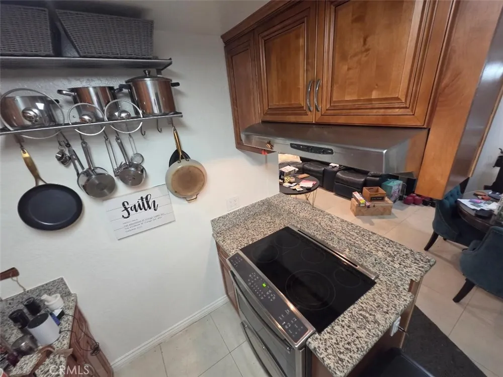 1010 W Macarthur Boulevard #77 Santa Ana, CA 92707