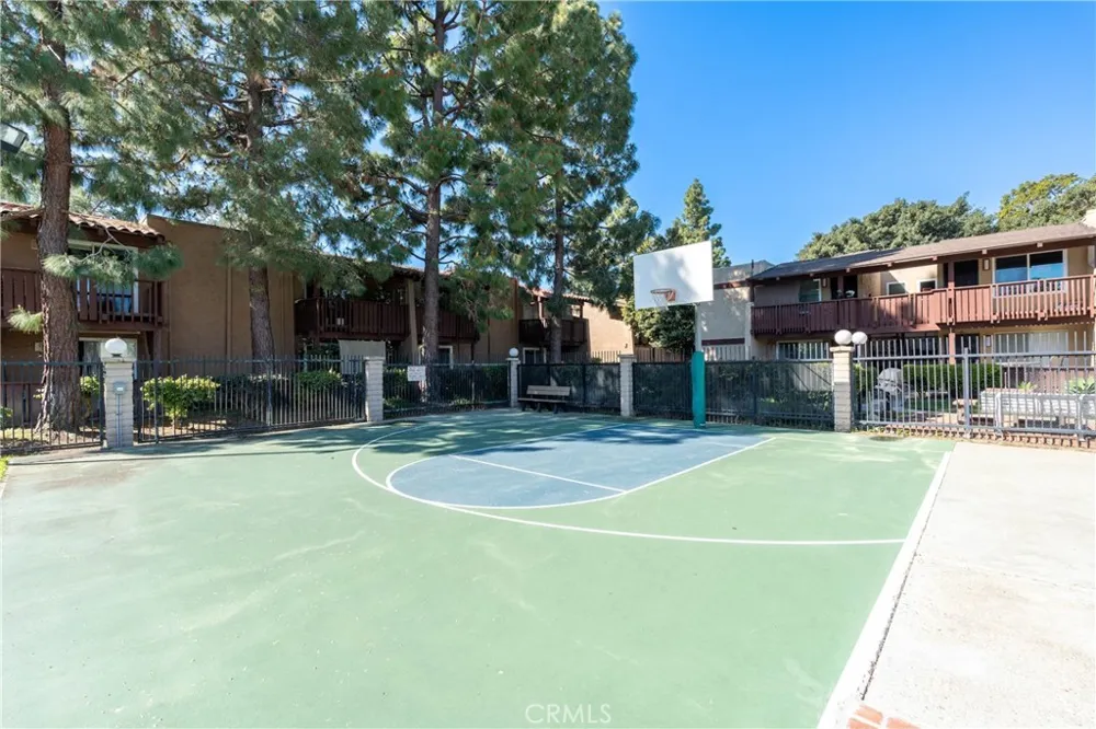 1010 W Macarthur Boulevard #77 Santa Ana, CA 92707