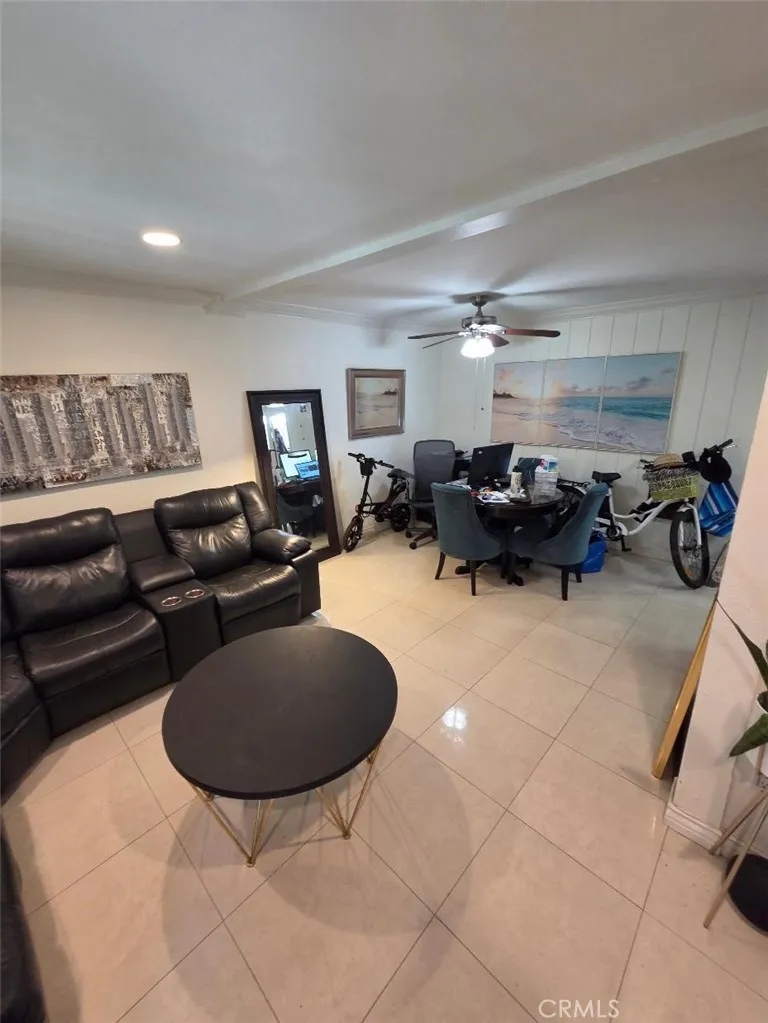 1010 W Macarthur Boulevard #77 Santa Ana, CA 92707