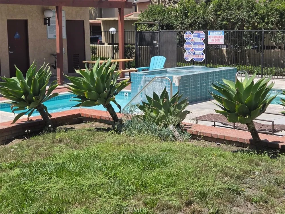 1010 W Macarthur Boulevard #77 Santa Ana, CA 92707