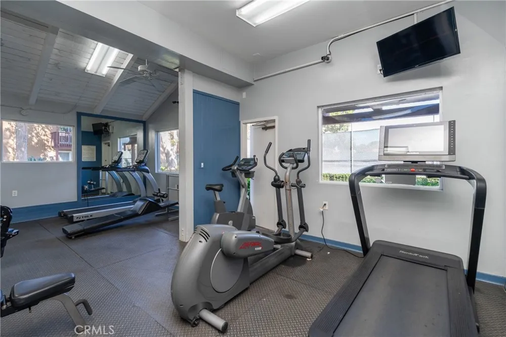 1010 W Macarthur Boulevard #77 Santa Ana, CA 92707