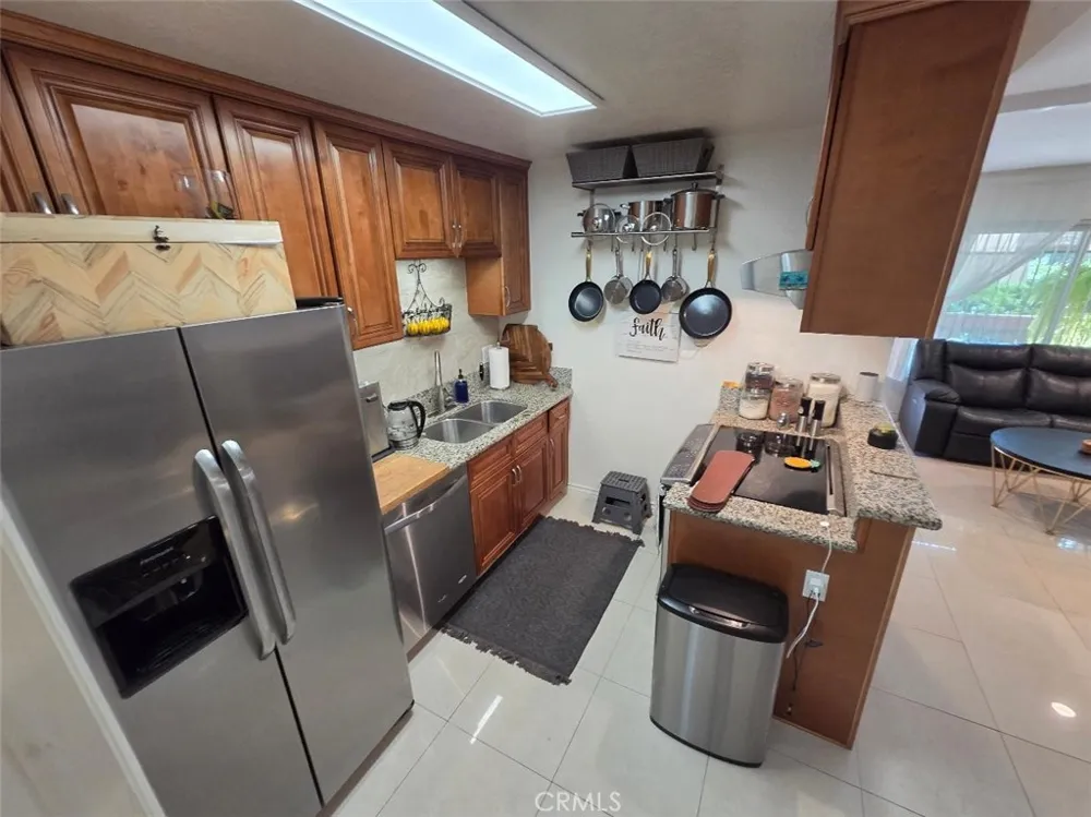 1010 W Macarthur Boulevard #77 Santa Ana, CA 92707