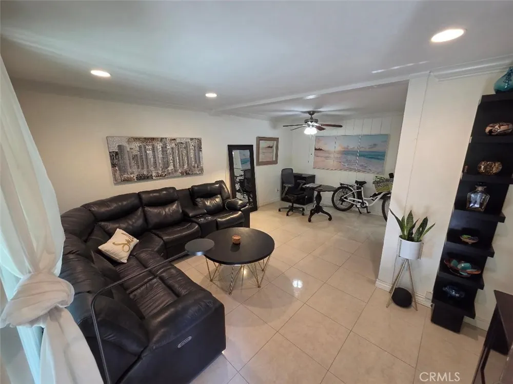 1010 W Macarthur Boulevard #77 Santa Ana, CA 92707