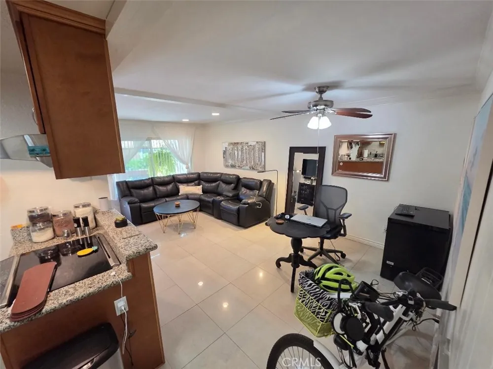 1010 W Macarthur Boulevard #77 Santa Ana, CA 92707