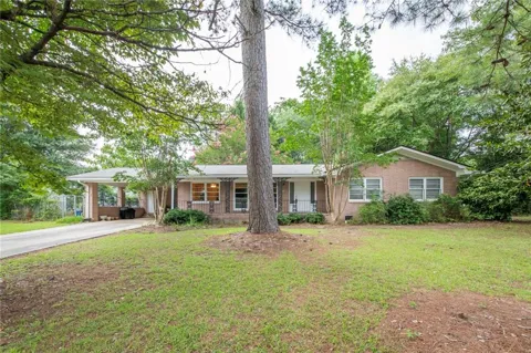 211 Bennett Circle