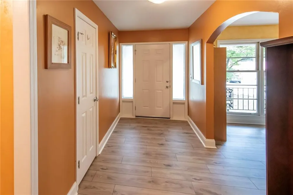 211 Bennett Circle Carrollton, GA 30117