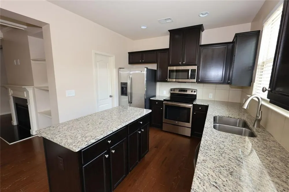 6725 Story Circle Norcross, GA 30093
