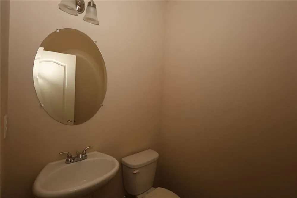 6725 Story Circle Norcross, GA 30093