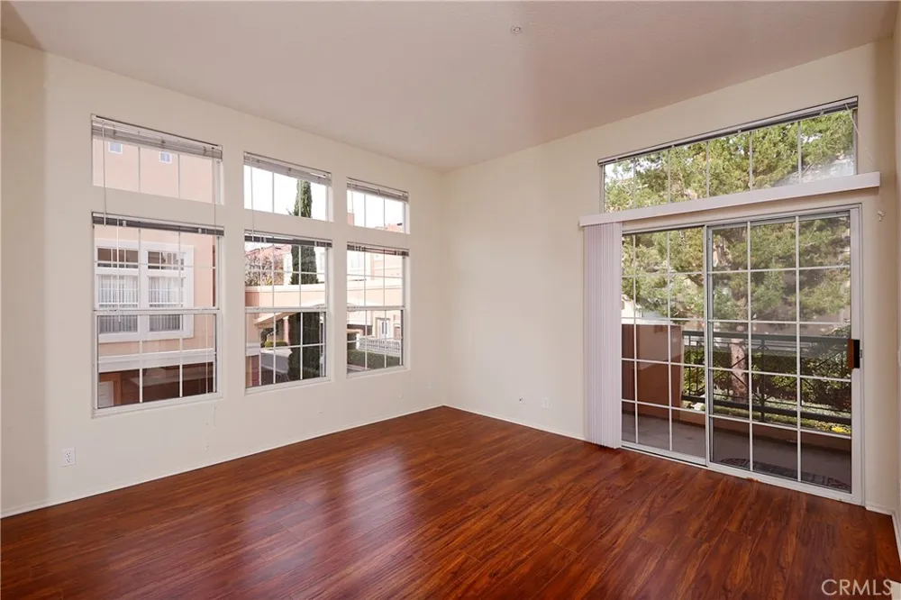 2 Arese Aisle Irvine, CA 92606