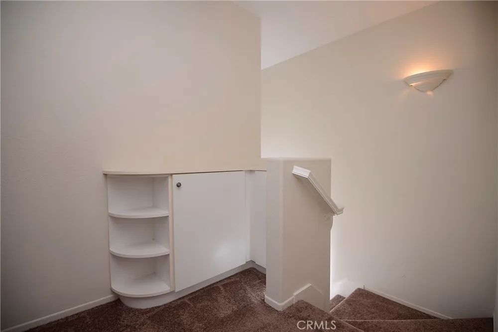 2 Arese Aisle Irvine, CA 92606