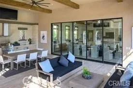 55 Mesa Verde Lake Forest, CA 92630