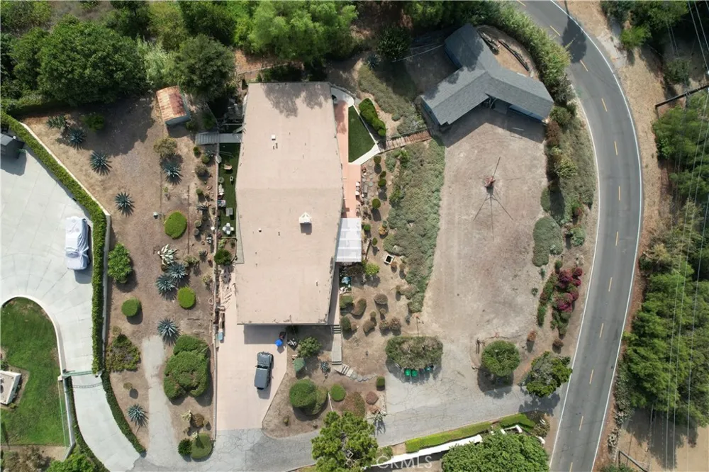1281 West Road La Habra Heights, CA 90631