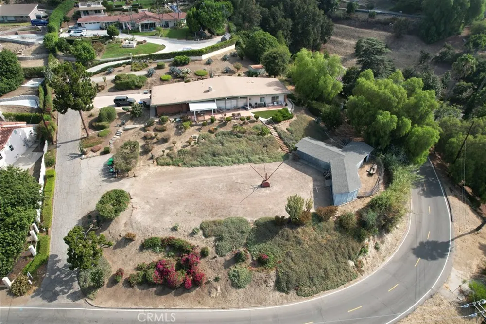 1281 West Road La Habra Heights, CA 90631