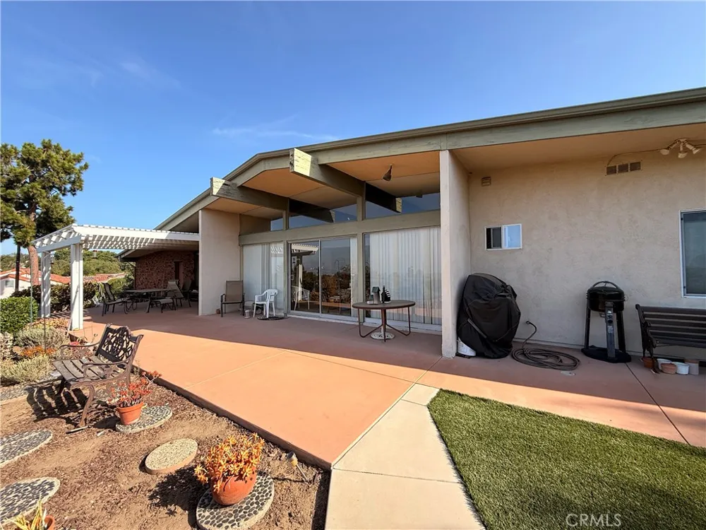 1281 West Road La Habra Heights, CA 90631