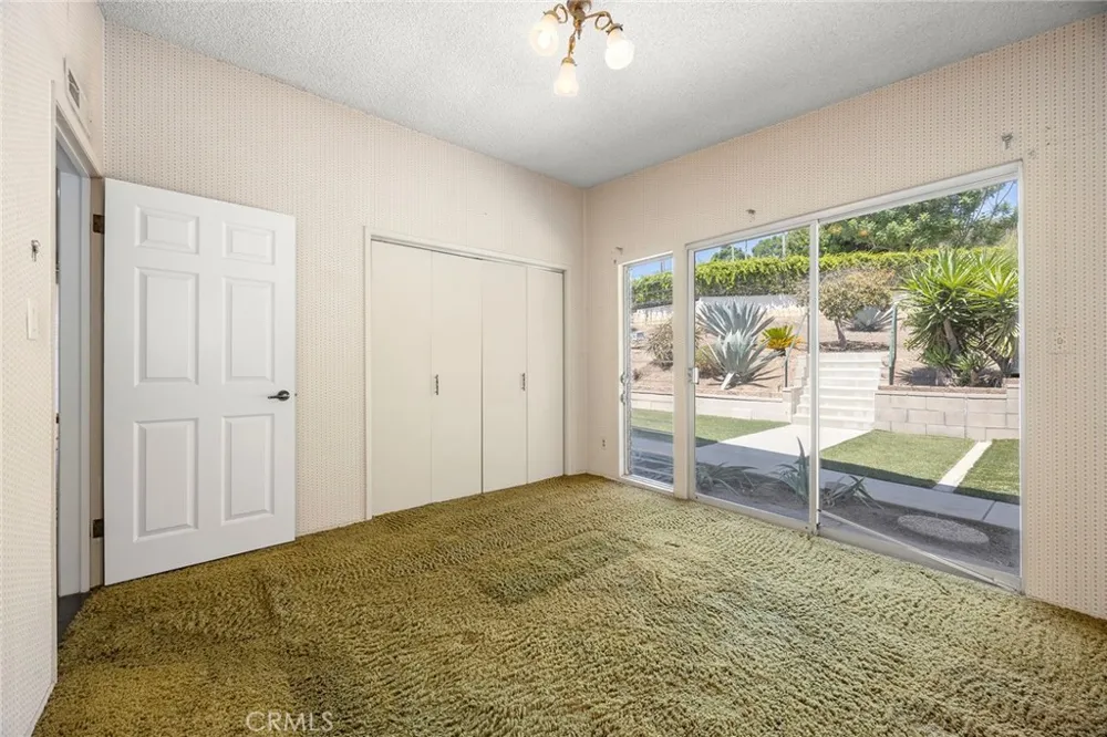 1281 West Road La Habra Heights, CA 90631