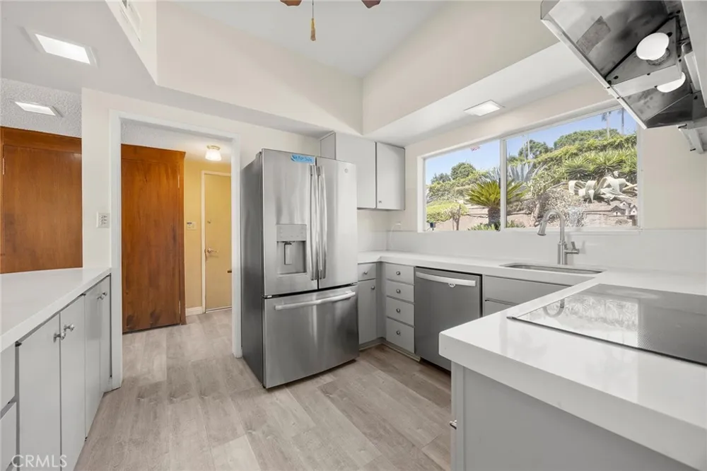 1281 West Road La Habra Heights, CA 90631