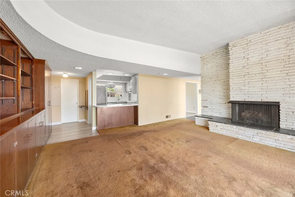 1281 West Road La Habra Heights, CA 90631