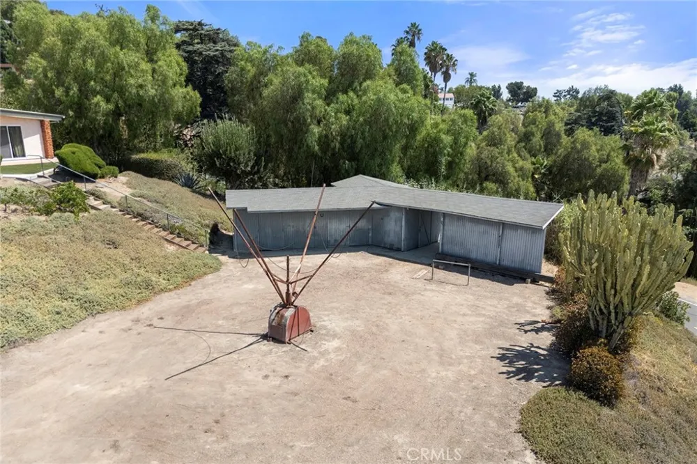 1281 West Road La Habra Heights, CA 90631