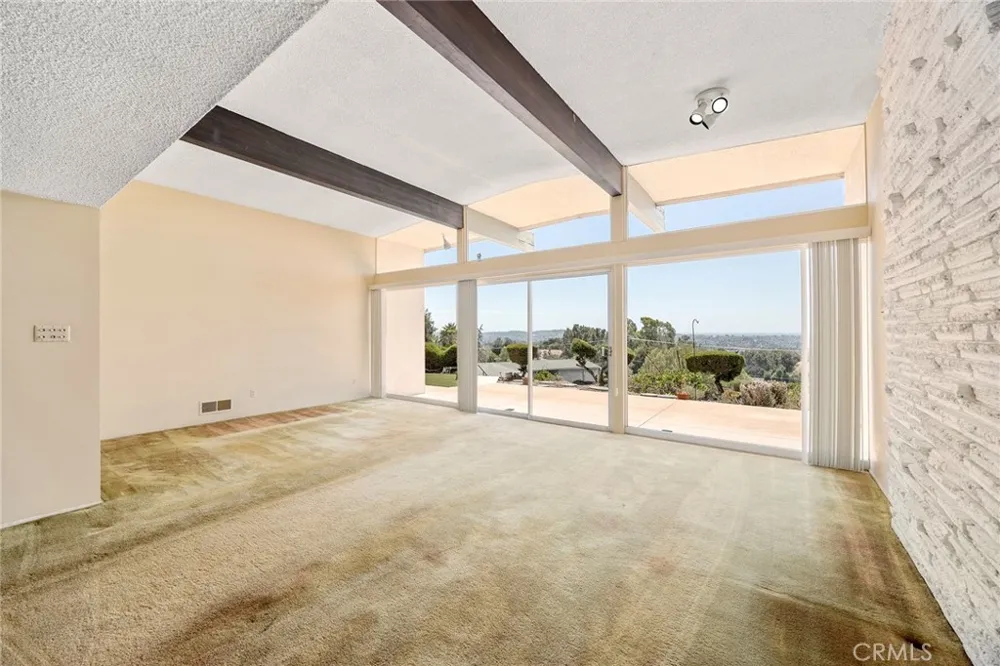 1281 West Road La Habra Heights, CA 90631