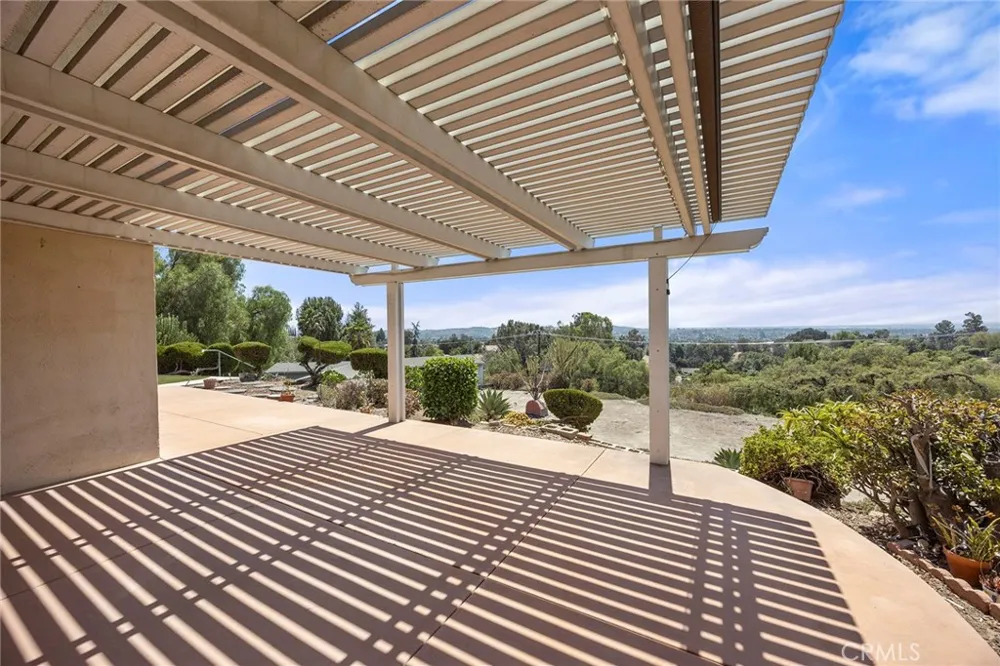 1281 West Road La Habra Heights, CA 90631