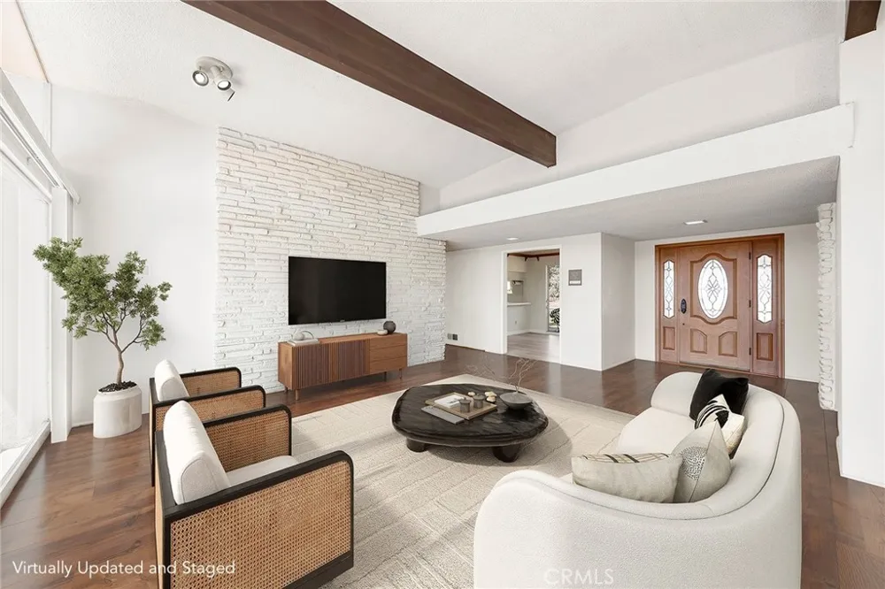 1281 West Road La Habra Heights, CA 90631