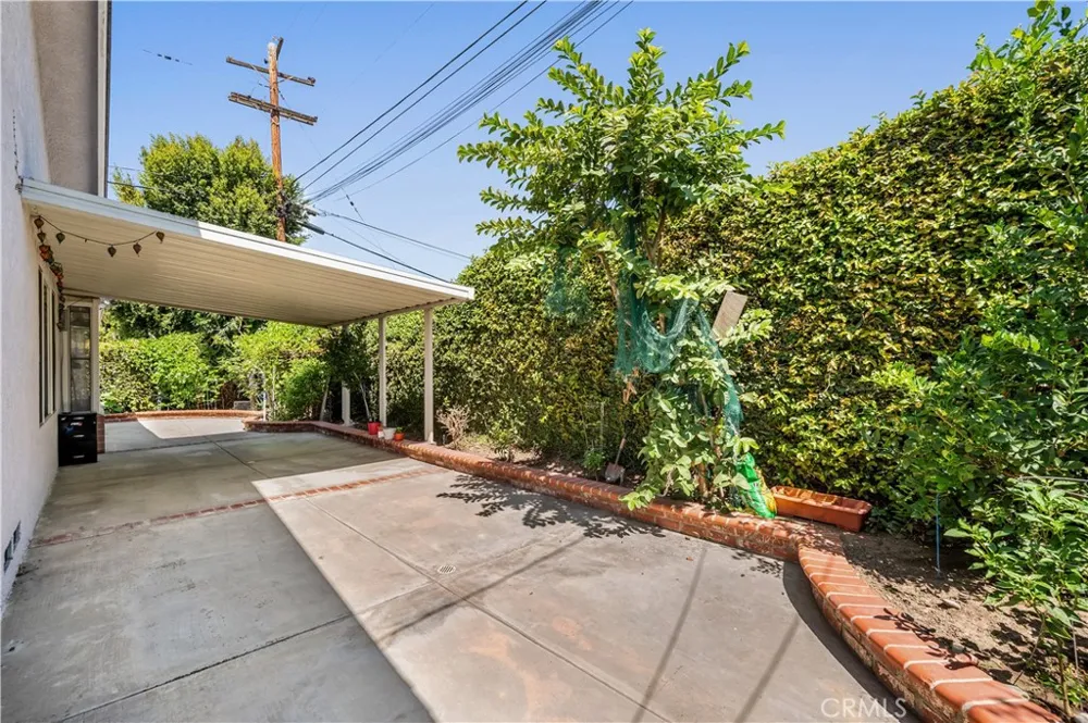 6741 E Huntdale Long Beach, CA 90808