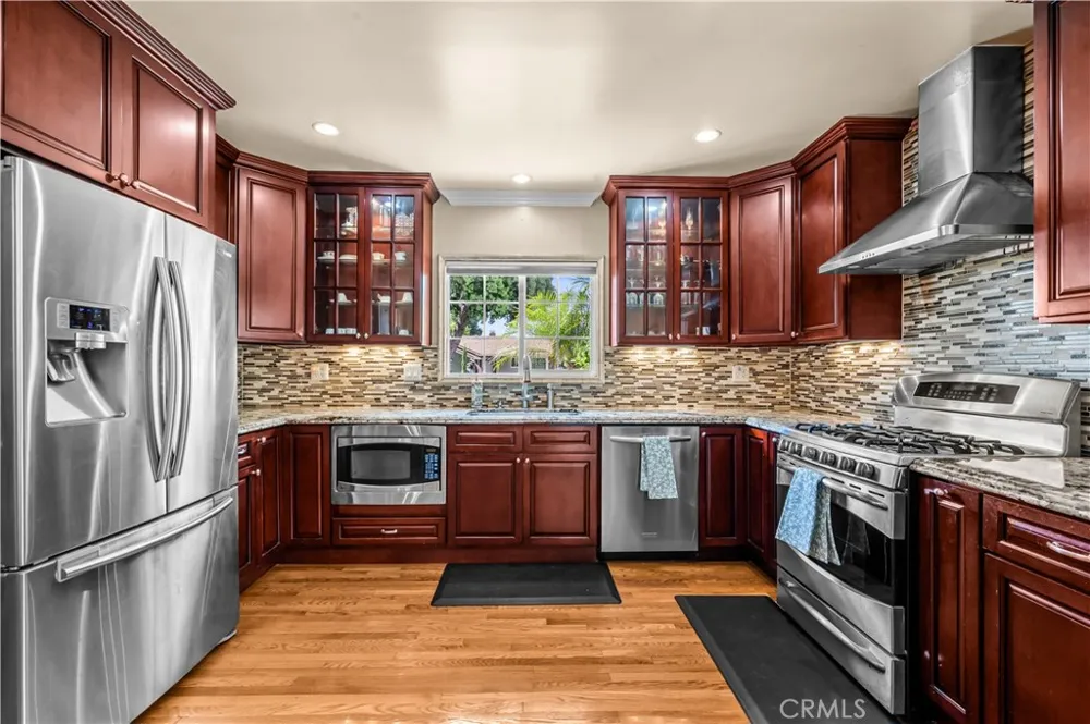 6741 E Huntdale Long Beach, CA 90808