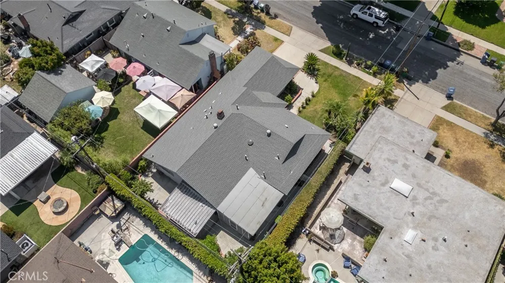 6741 E Huntdale Long Beach, CA 90808