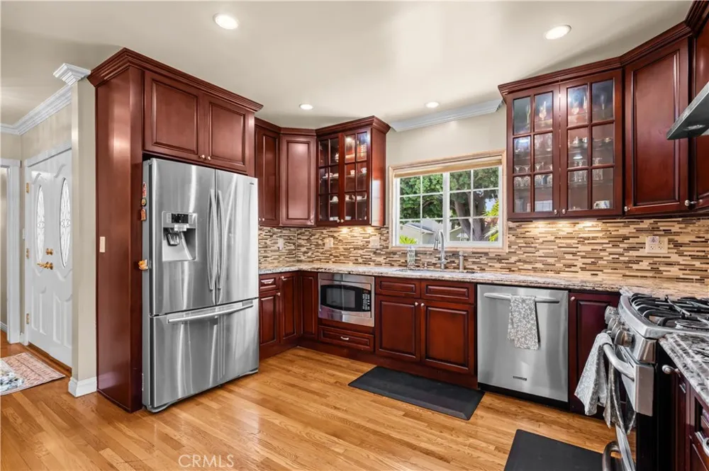 6741 E Huntdale Long Beach, CA 90808