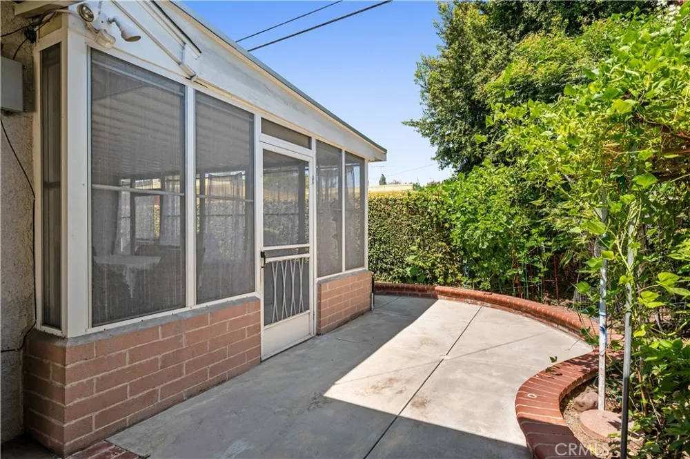 6741 E Huntdale Long Beach, CA 90808