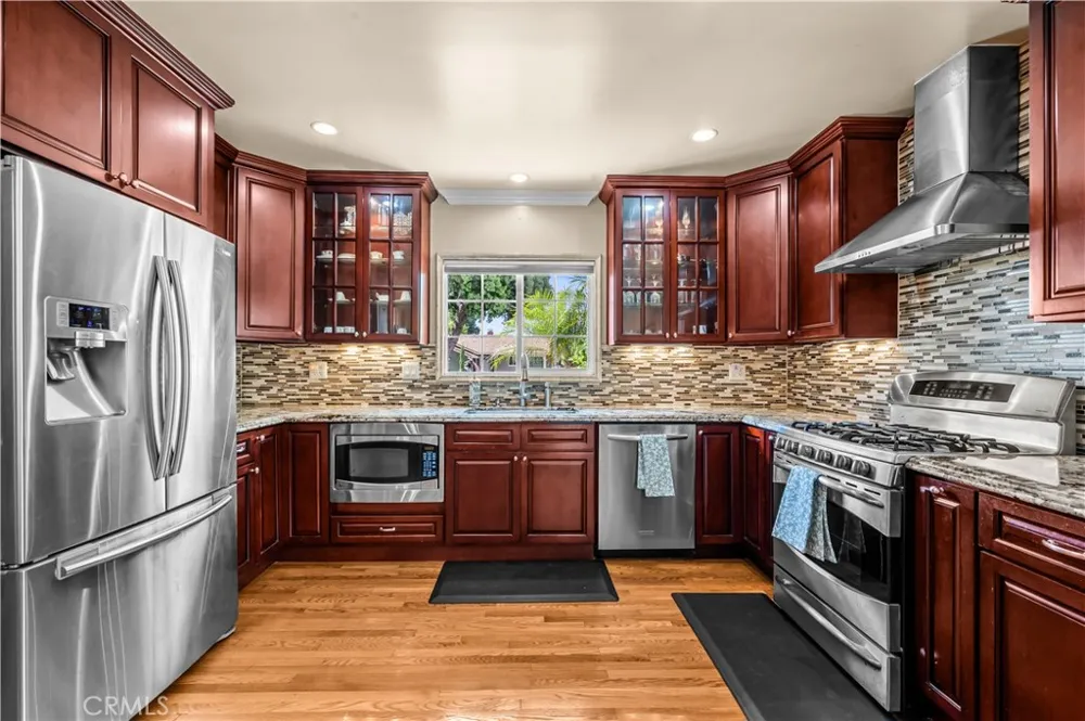 6741 E Huntdale Long Beach, CA 90808
