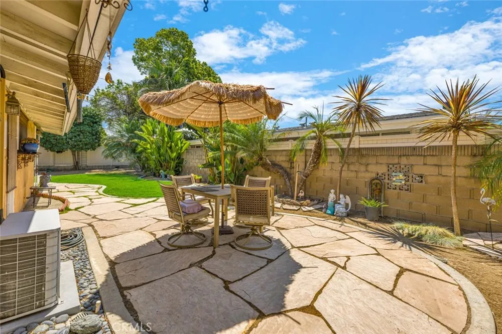 205 S Flower Orange, CA 92868