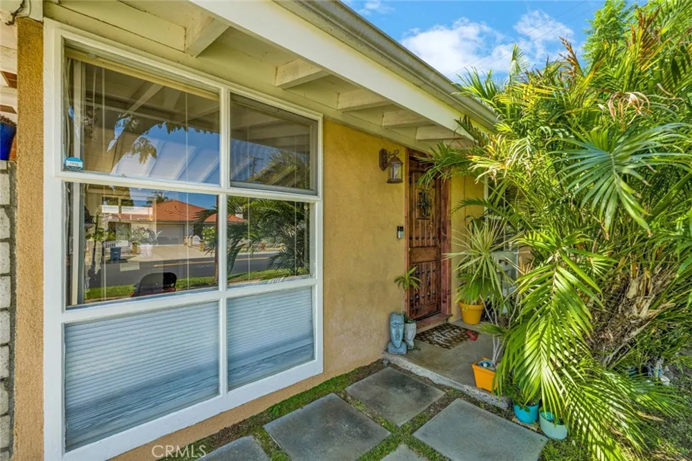 205 S Flower Orange, CA 92868