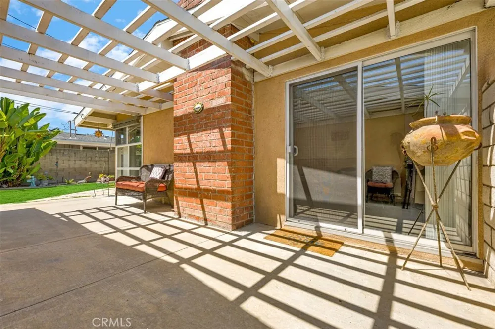 205 S Flower Orange, CA 92868