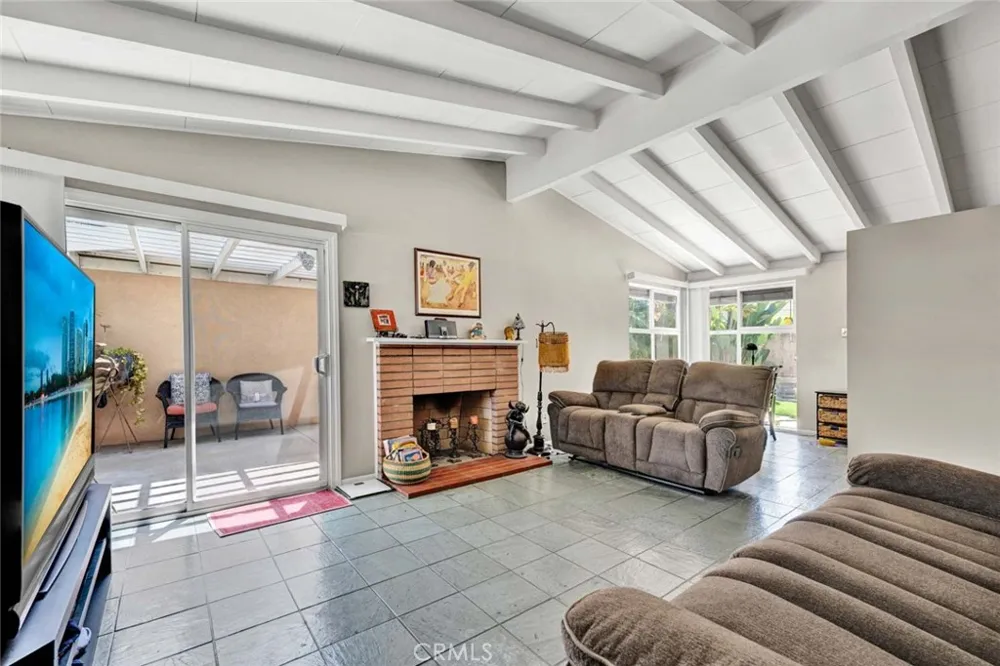 205 S Flower Orange, CA 92868