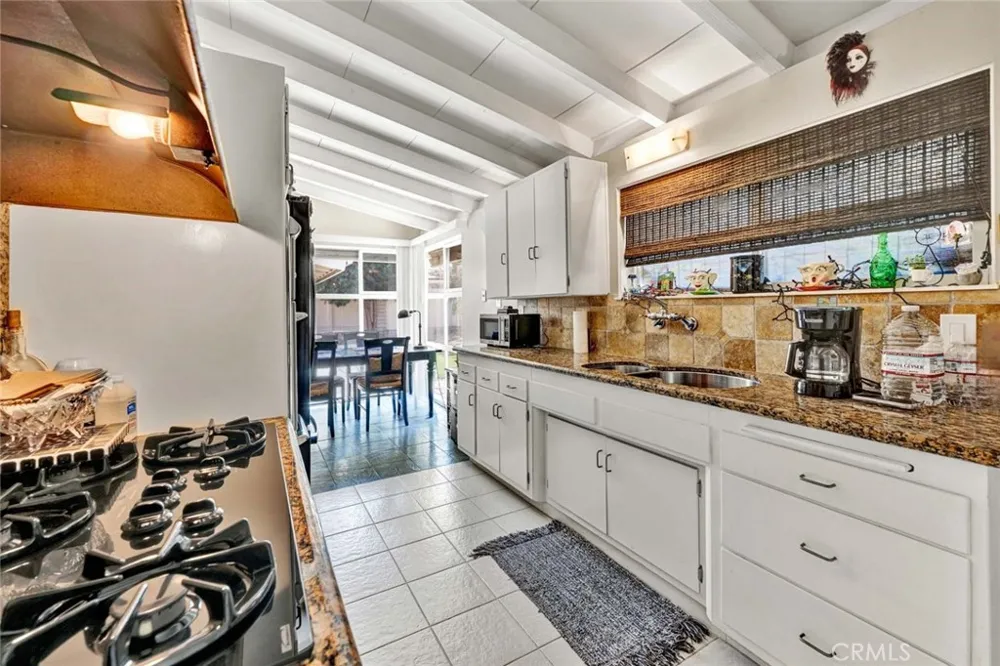 205 S Flower Orange, CA 92868