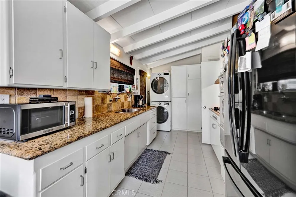 205 S Flower Orange, CA 92868