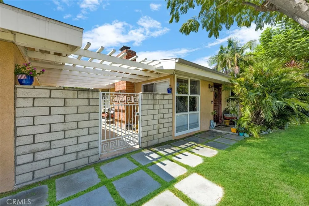 205 S Flower Orange, CA 92868