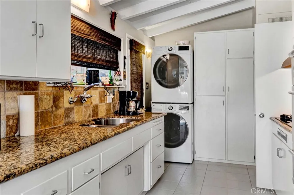 205 S Flower Orange, CA 92868