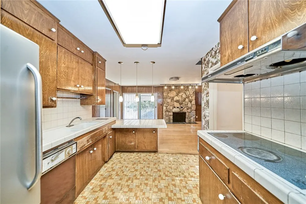 1944 S Mcpherrin Monterey Park, CA 91754