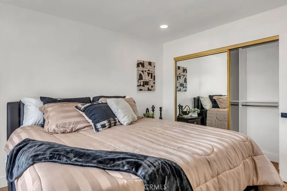 9317 Christopher Cypress, CA 90630