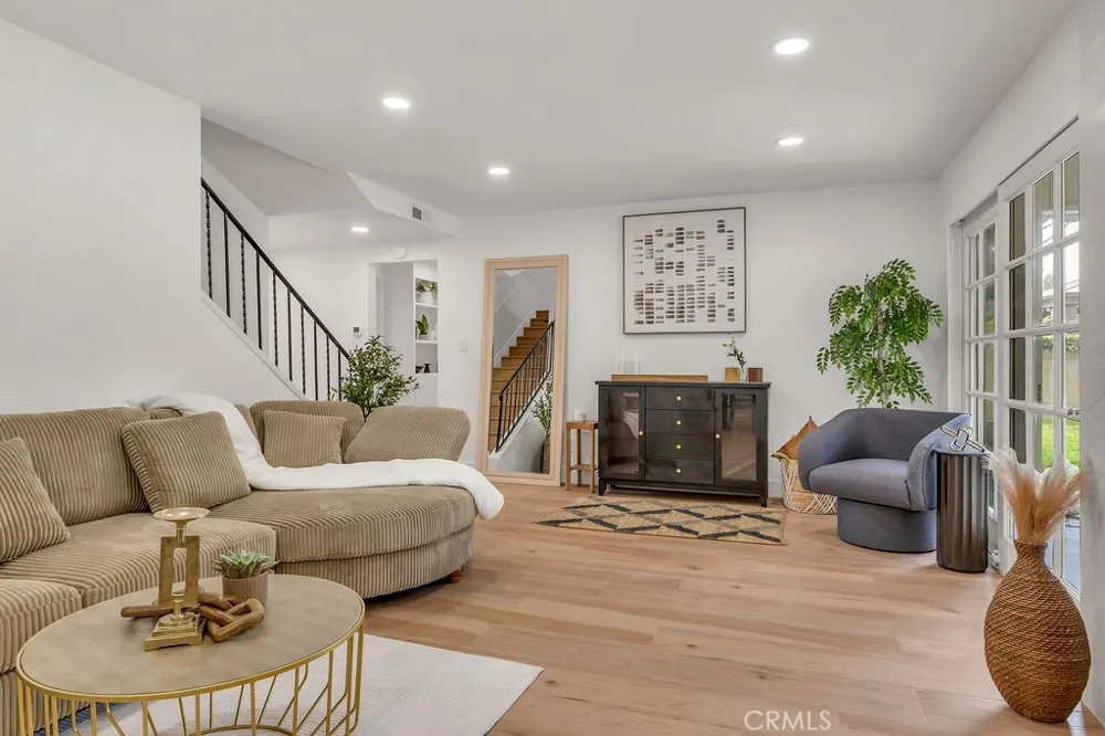9317 Christopher Cypress, CA 90630