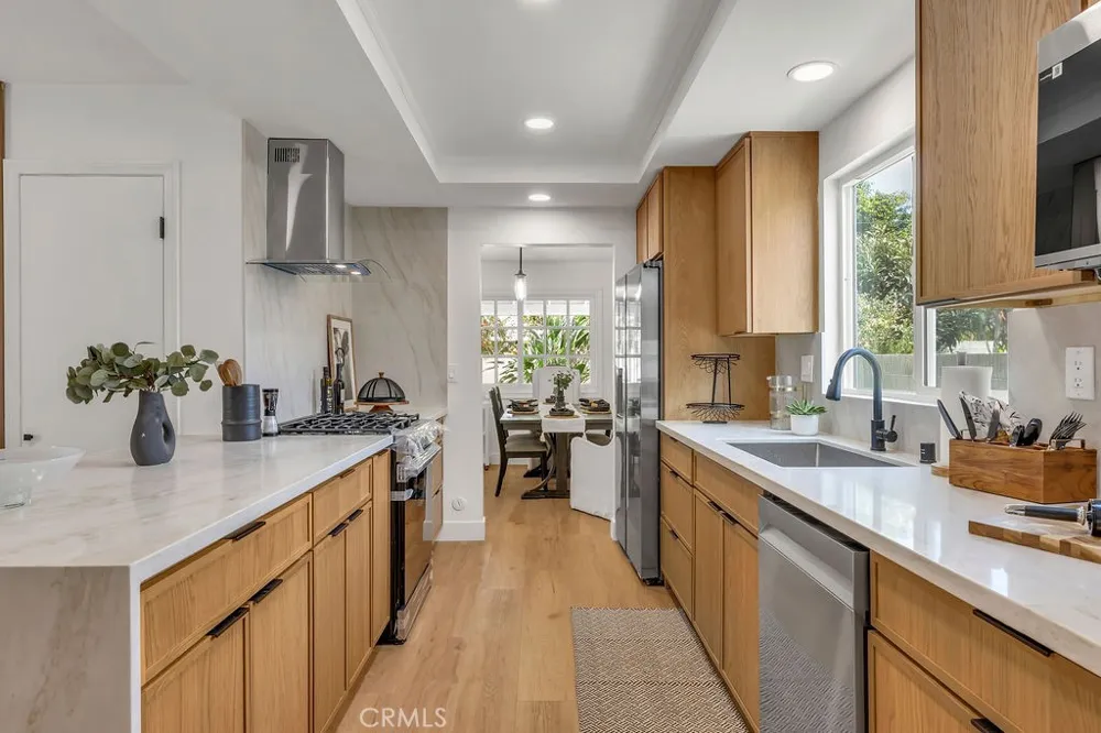 9317 Christopher Cypress, CA 90630